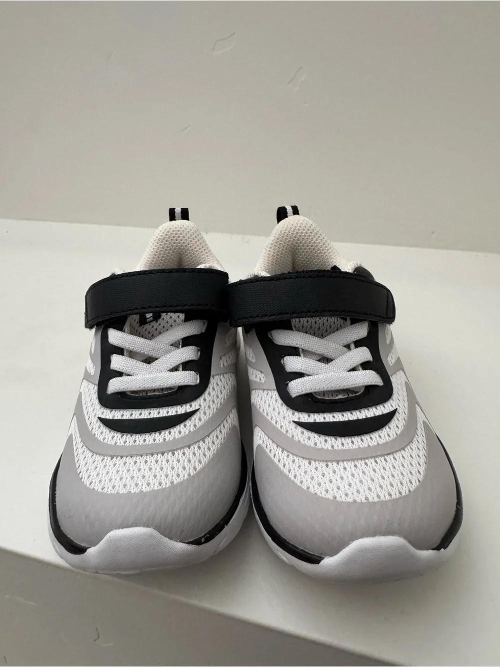 The Children's Place White & Gray Hook-and-Loop Kids Sneakers